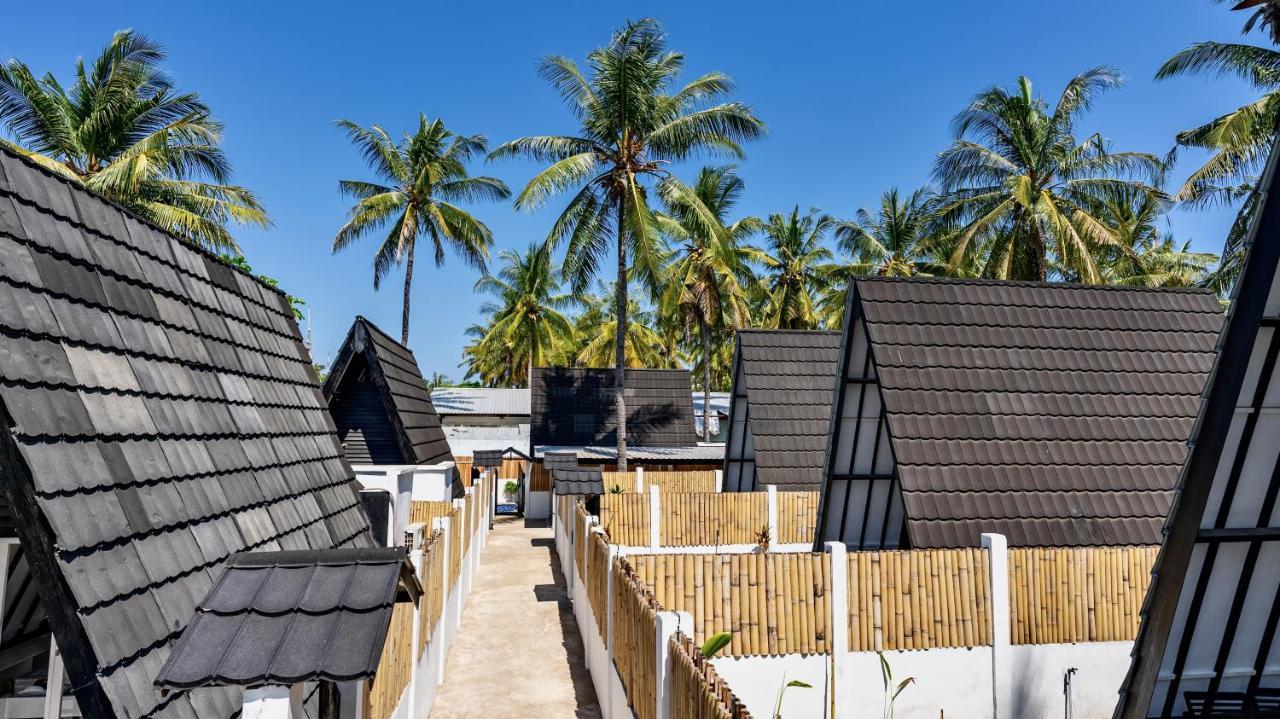 Sanctum Dive Bungalows With Private Pool Gili Trawangan Exterior foto